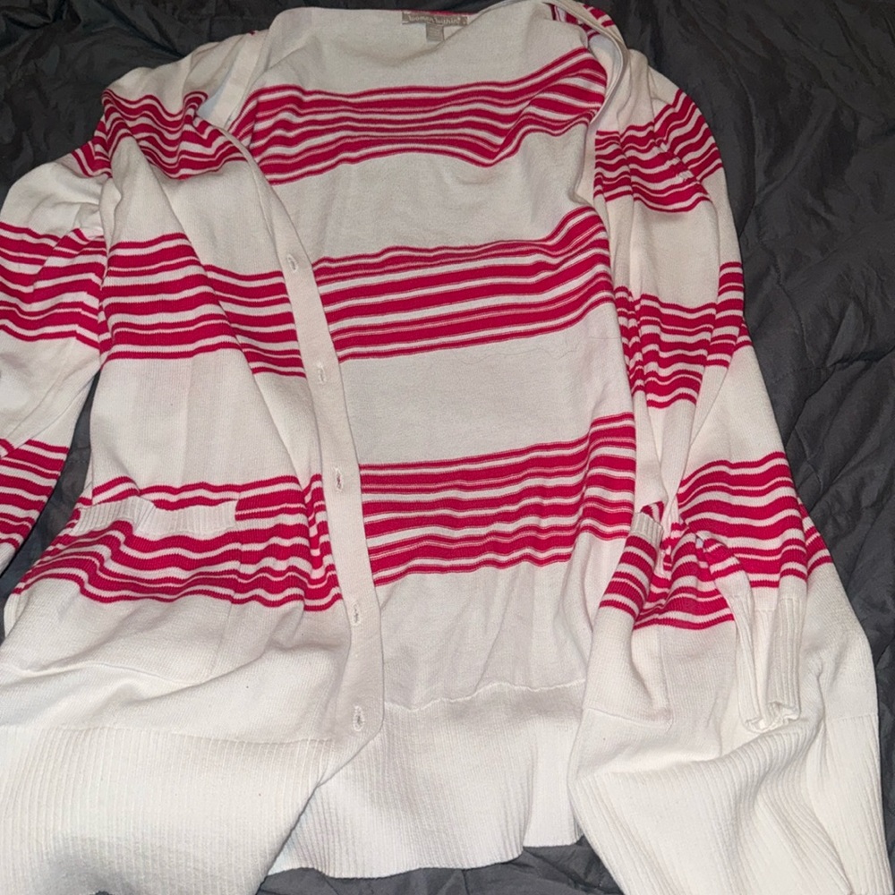 White and pink cardigan